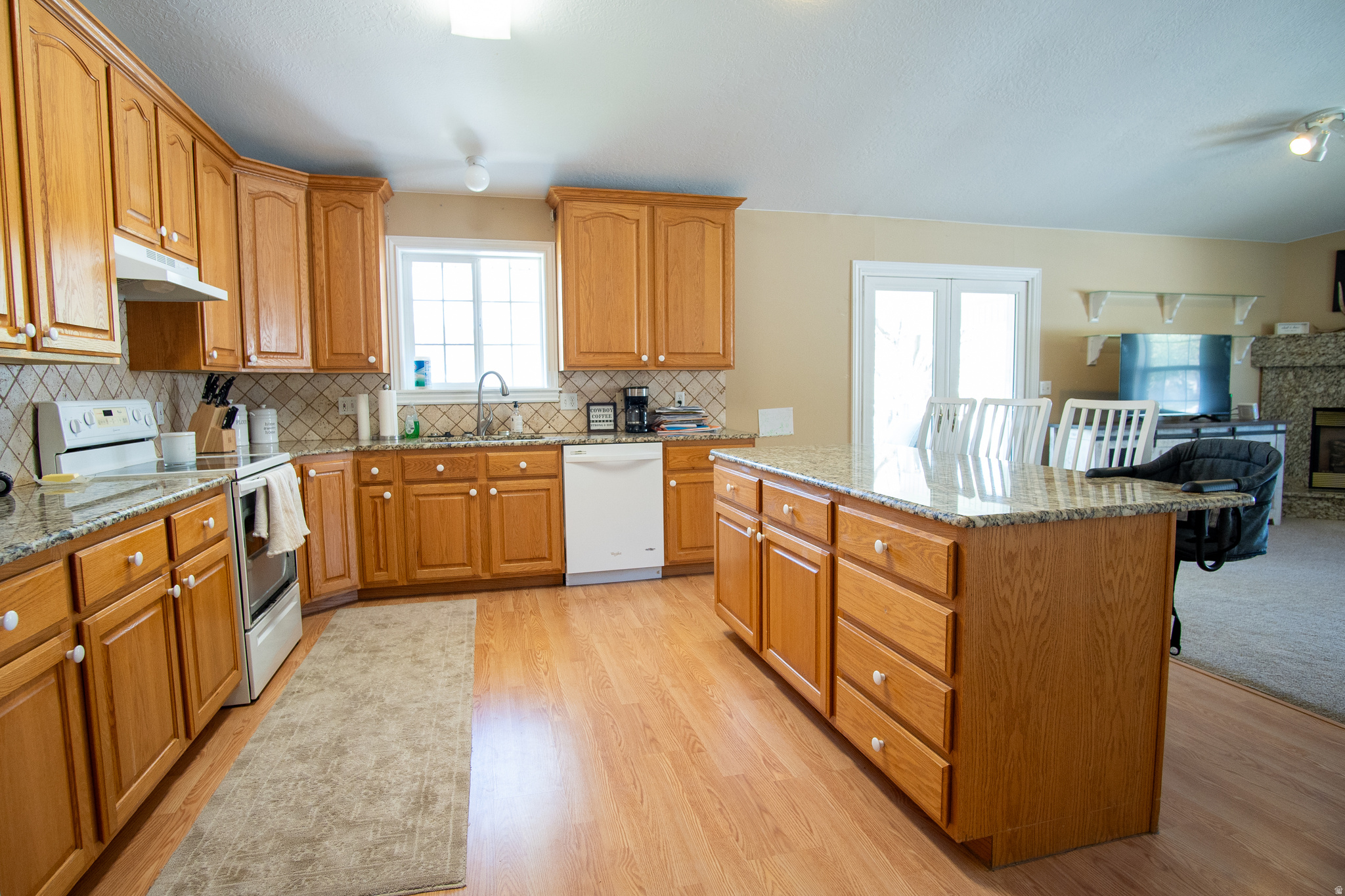 SALINA CREEK ESTATES - Residential