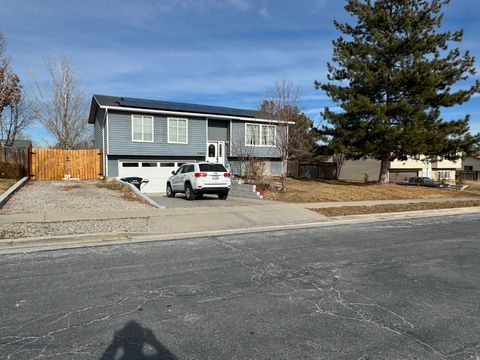 Photo of 5046 W GASKILL WAY S, West Jordan, UT 84088 (MLS # 2132781)