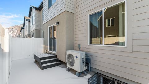 Tiny photo for 1874 E CORRIENTE DR, Salem, UT 84653 (MLS # 2135042)