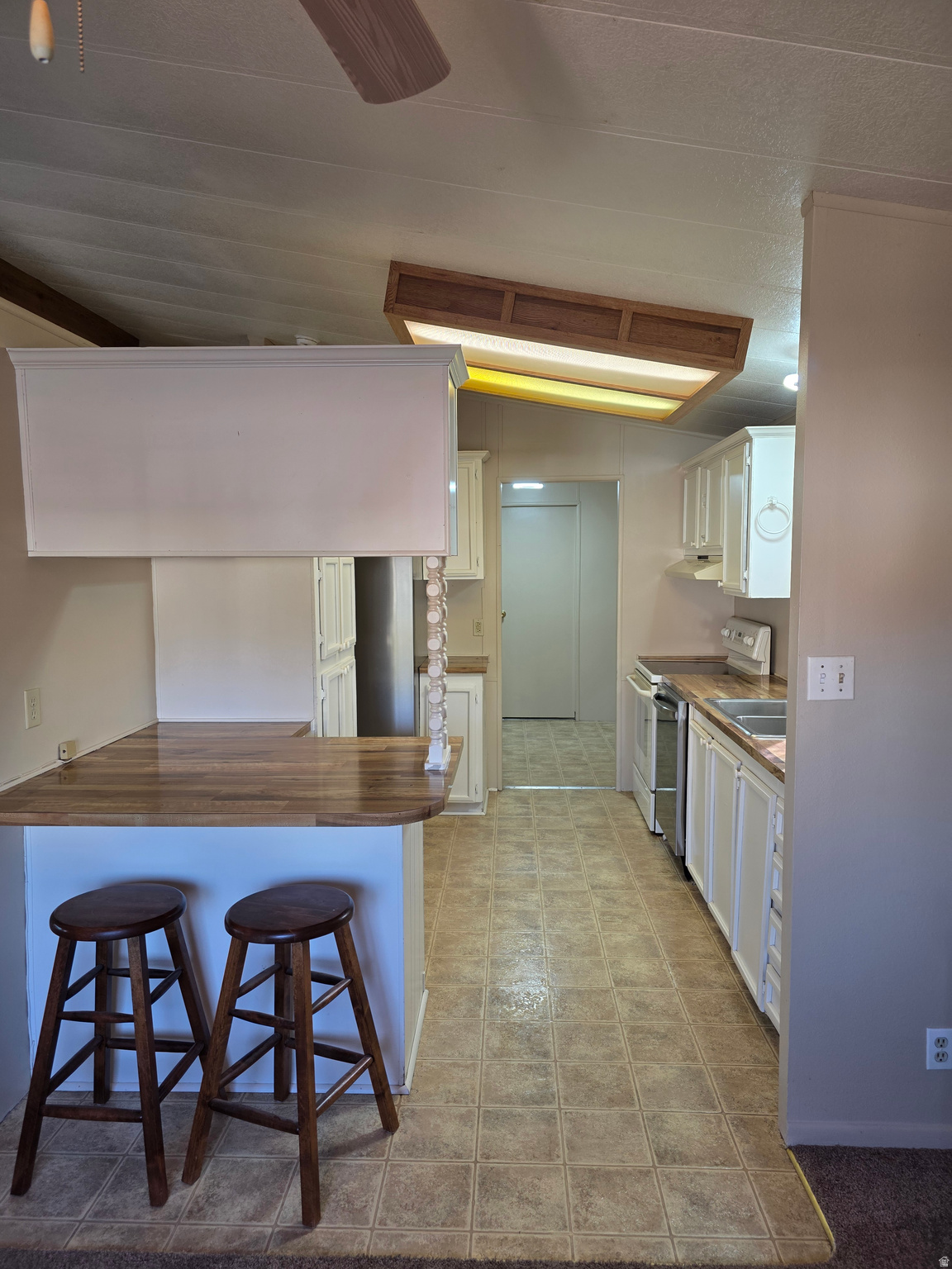 QUAIL LAKE EST AMD - Residential