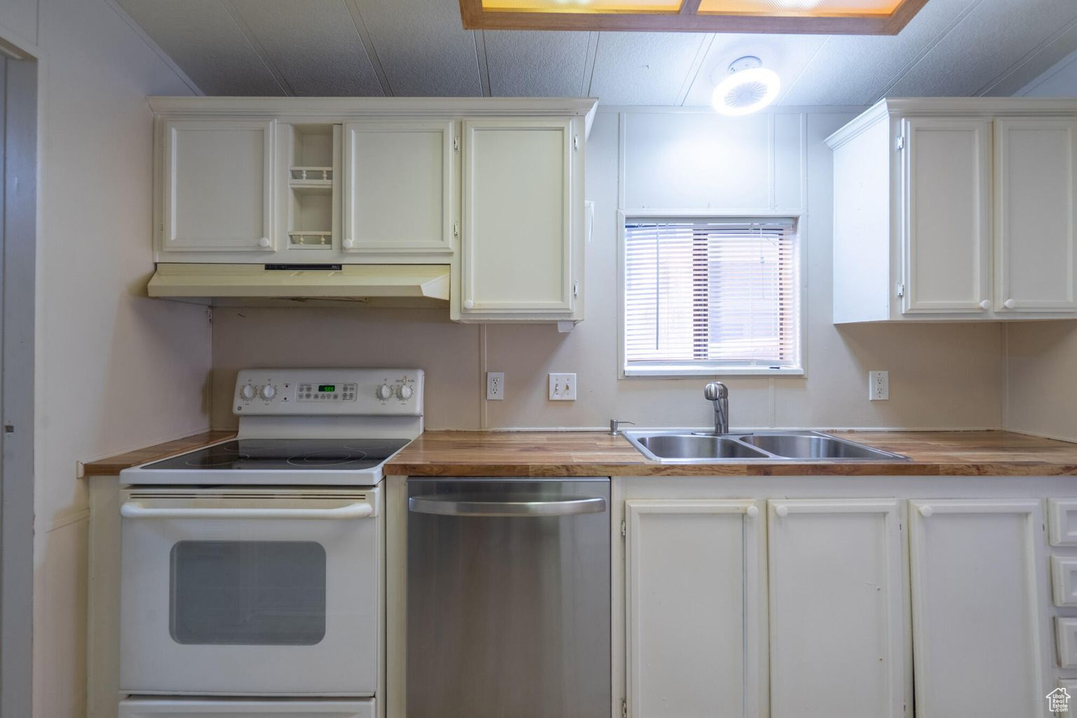 QUAIL LAKE EST AMD - Residential