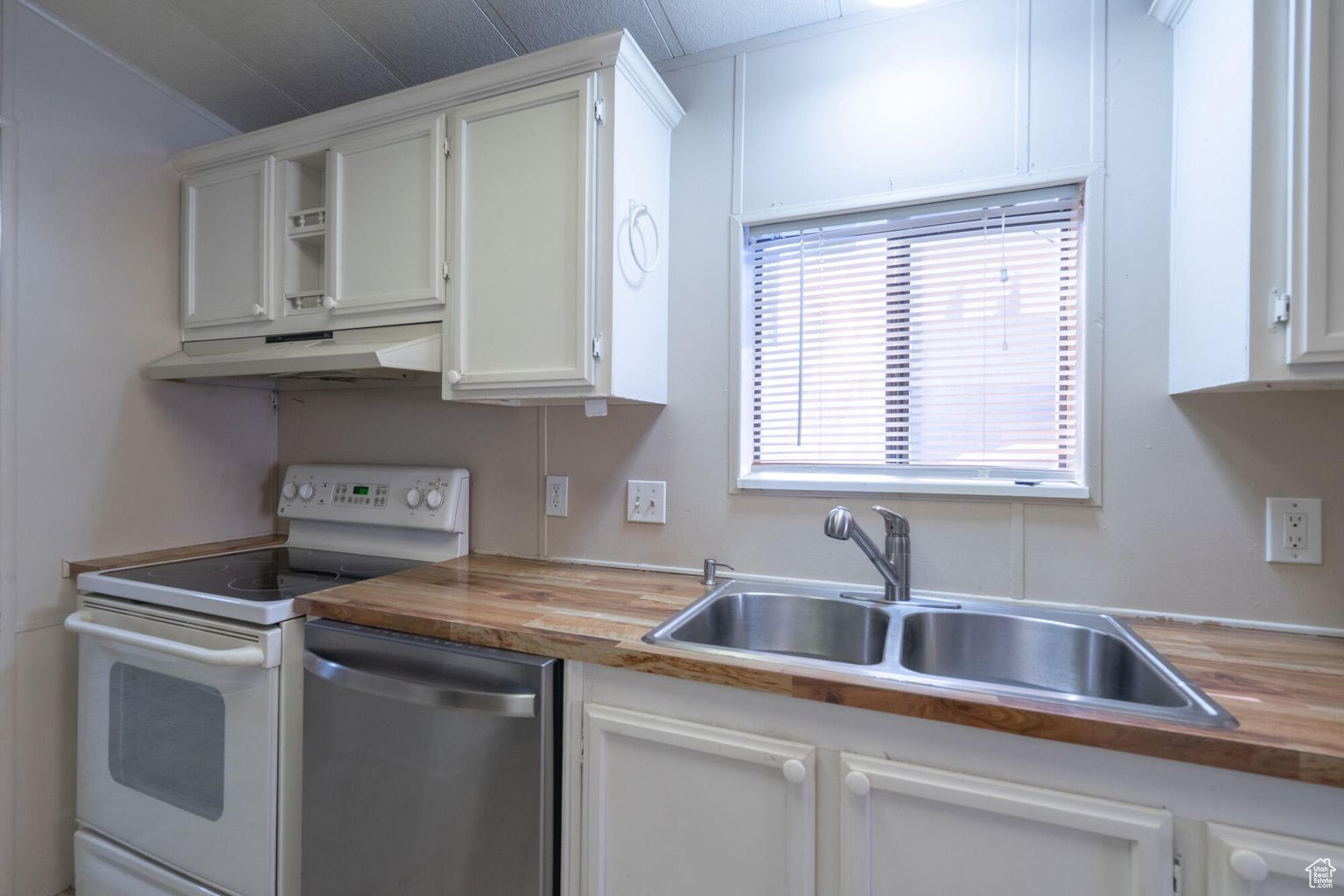 QUAIL LAKE EST AMD - Residential