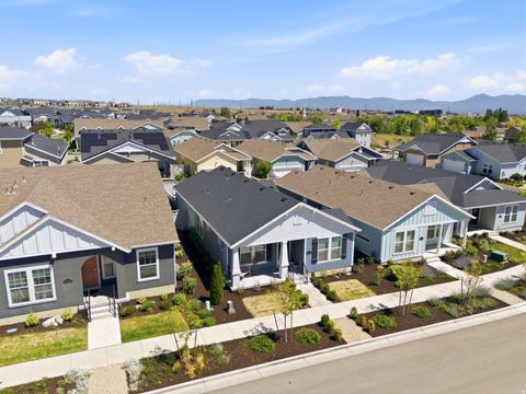 Tiny photo for 6032 W MONOLITH WAY #420, South Jordan, UT 84009 (MLS # 2158690)