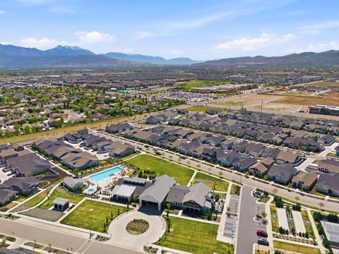 Tiny photo for 6032 W MONOLITH WAY #420, South Jordan, UT 84009 (MLS # 2158690)