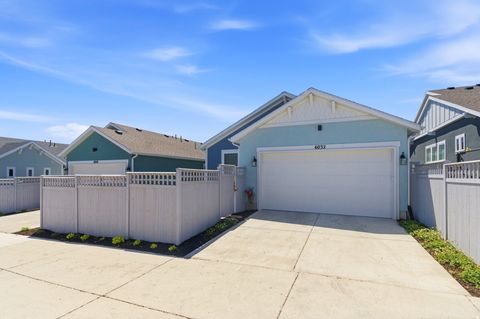 Tiny photo for 6032 W MONOLITH WAY #420, South Jordan, UT 84009 (MLS # 2158690)