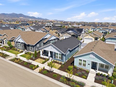 Tiny photo for 6032 W MONOLITH WAY #420, South Jordan, UT 84009 (MLS # 2158690)