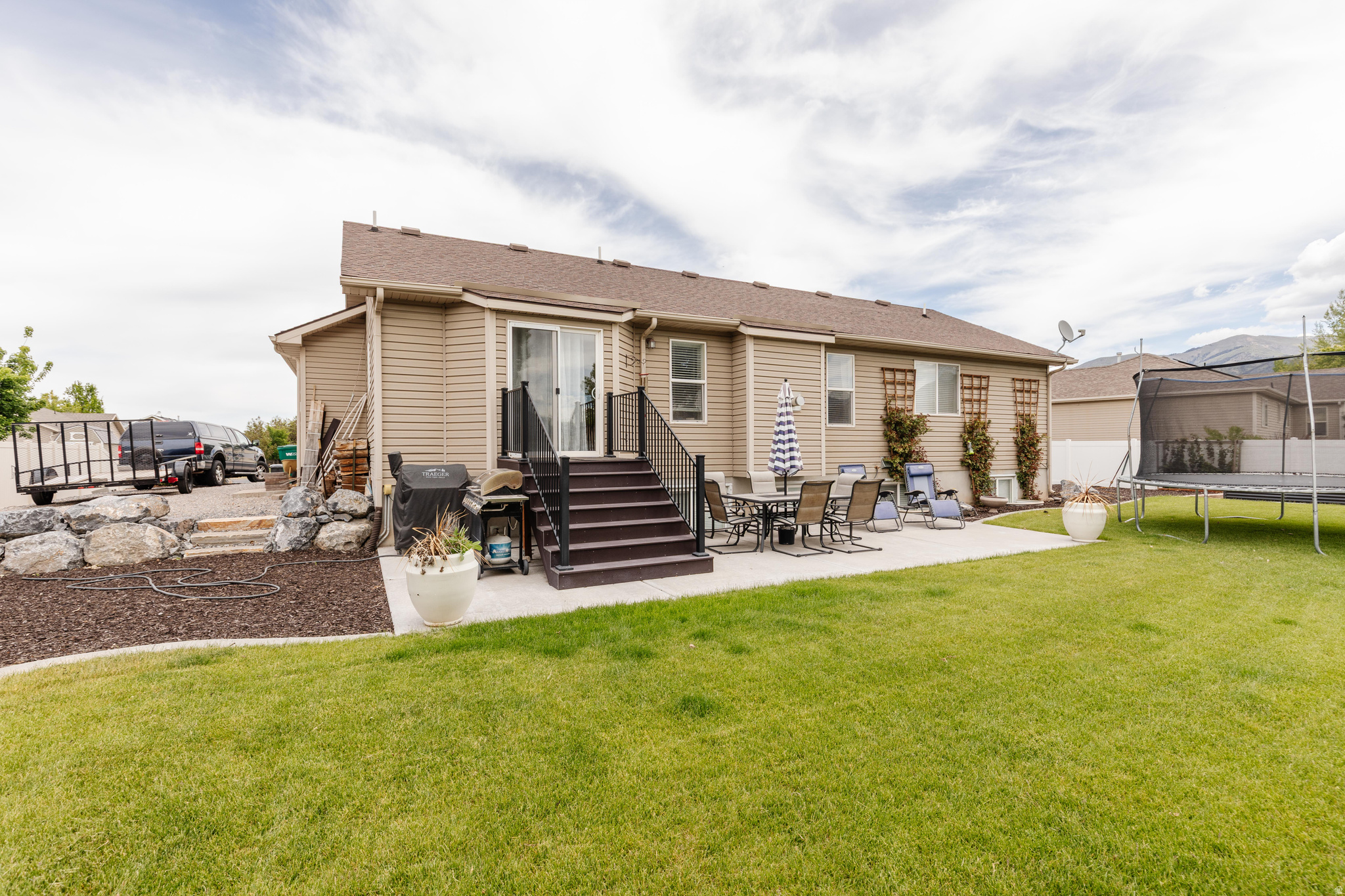 NIBLEY GARDEN - Residential