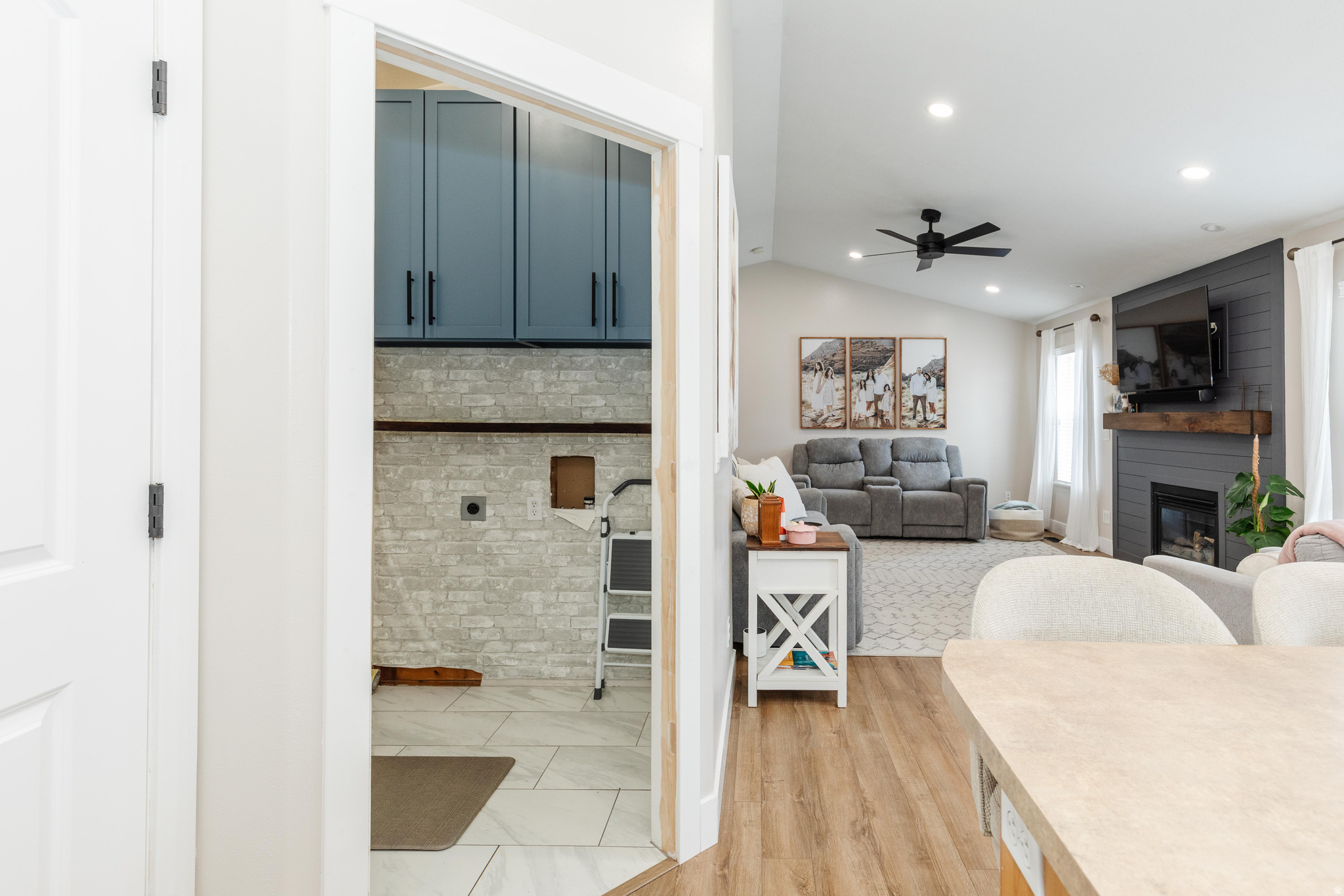 NIBLEY GARDEN - Residential
