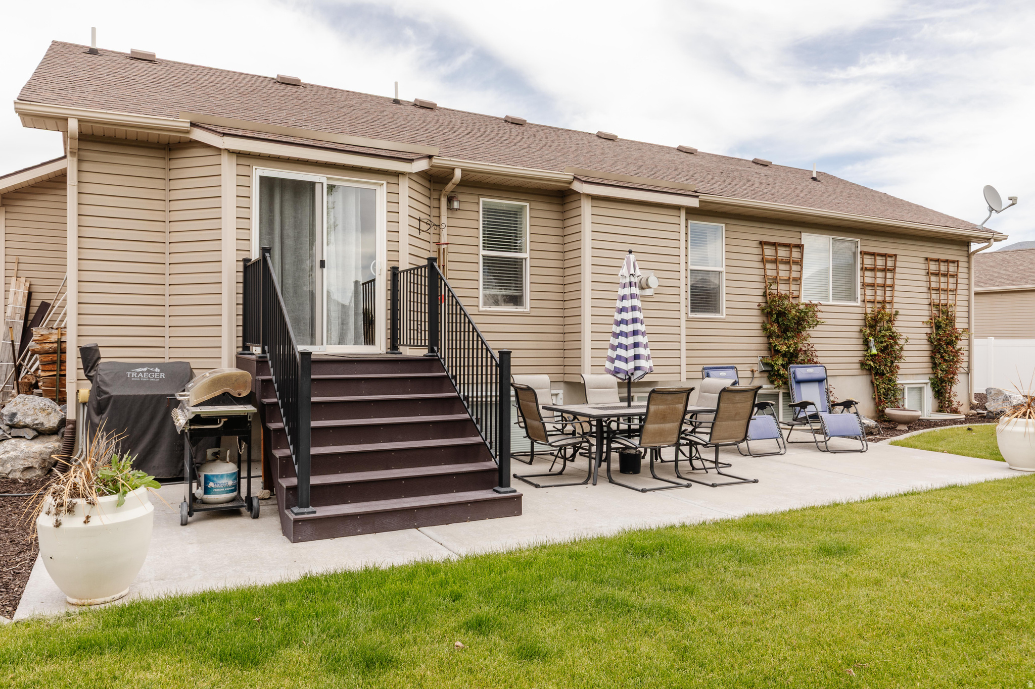 NIBLEY GARDEN - Residential