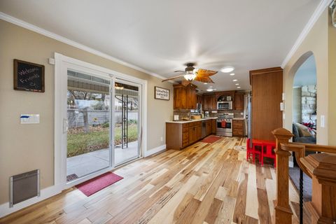 Tiny photo for 4372 S HAWARDEN CIR, West Valley City, UT 84119 (MLS # 2128086)
