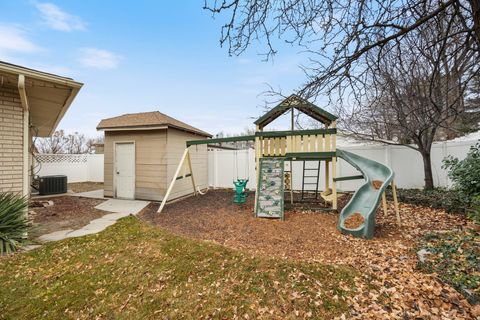 Tiny photo for 4372 S HAWARDEN CIR, West Valley City, UT 84119 (MLS # 2128086)