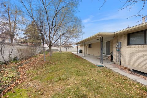 Tiny photo for 4372 S HAWARDEN CIR, West Valley City, UT 84119 (MLS # 2128086)