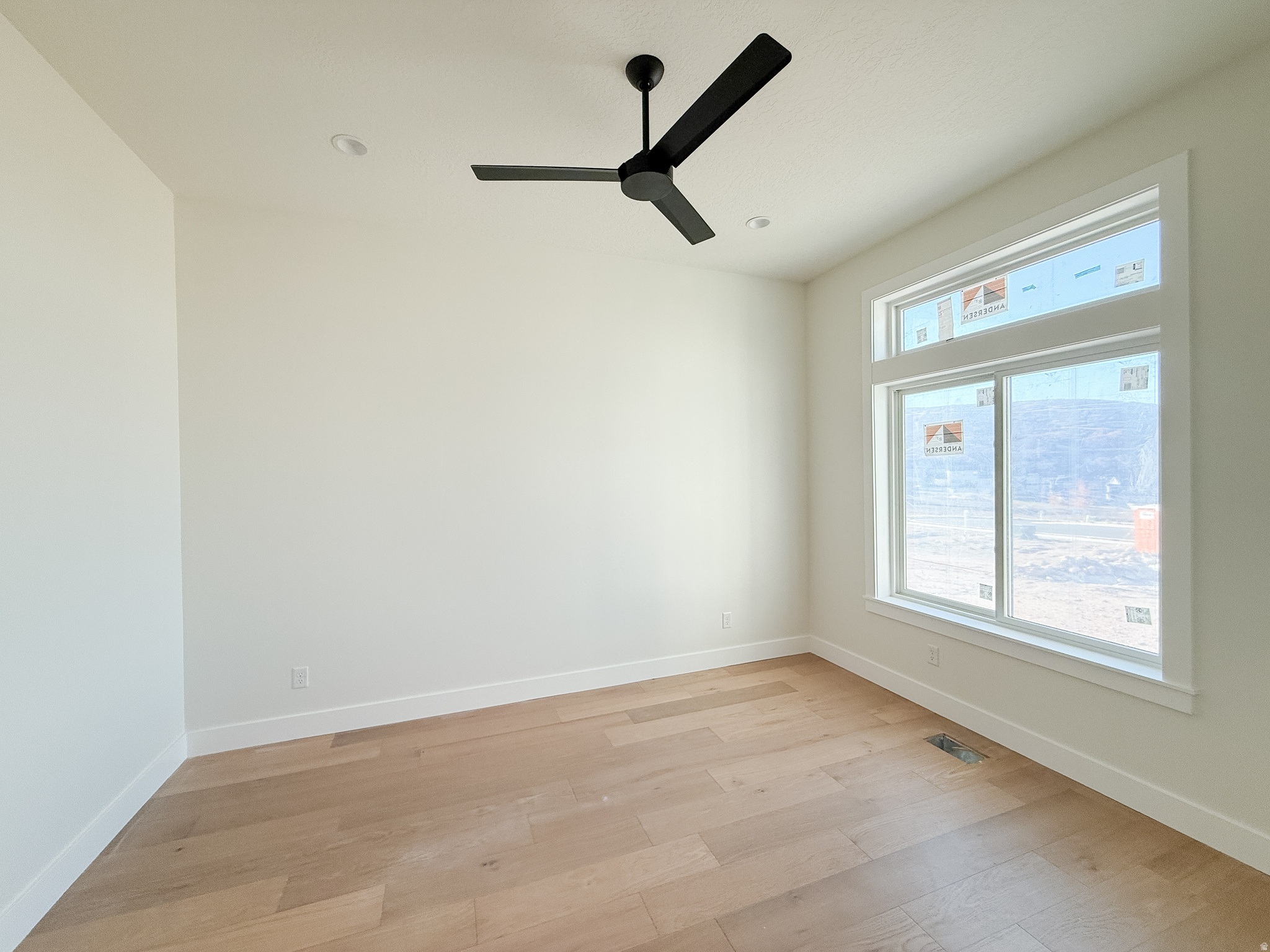 FOX CANYON - Residential