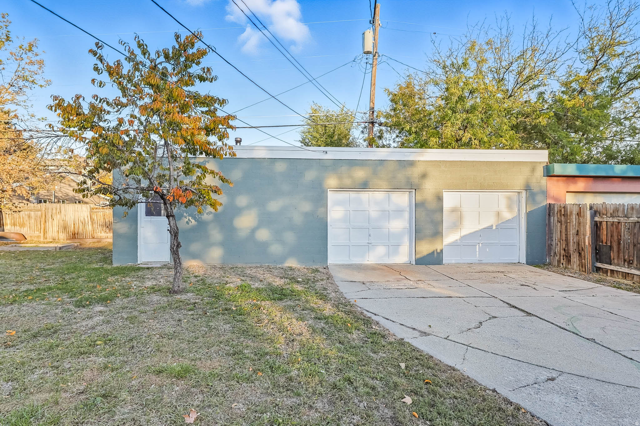 TEN AC PLAT A - Residential