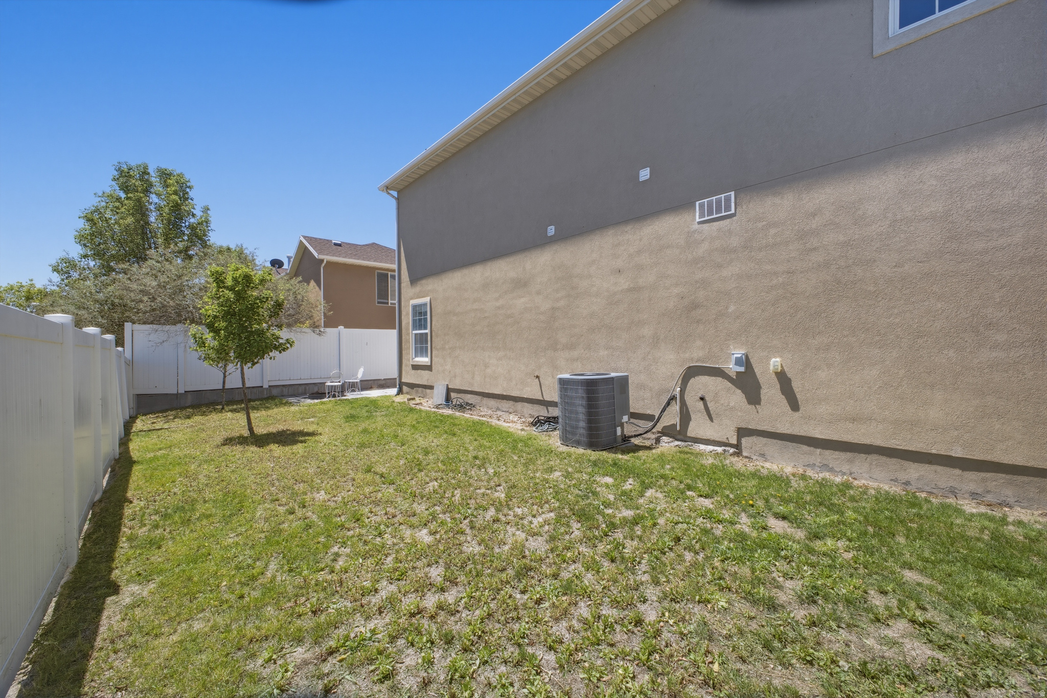 MONARCH MEADOWS - Residential