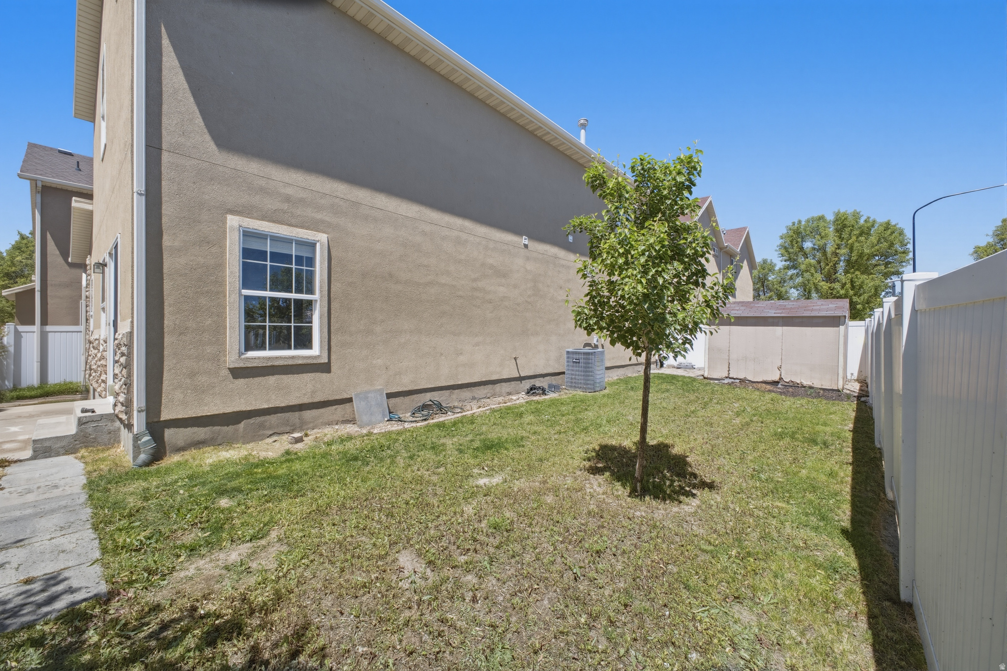 MONARCH MEADOWS - Residential