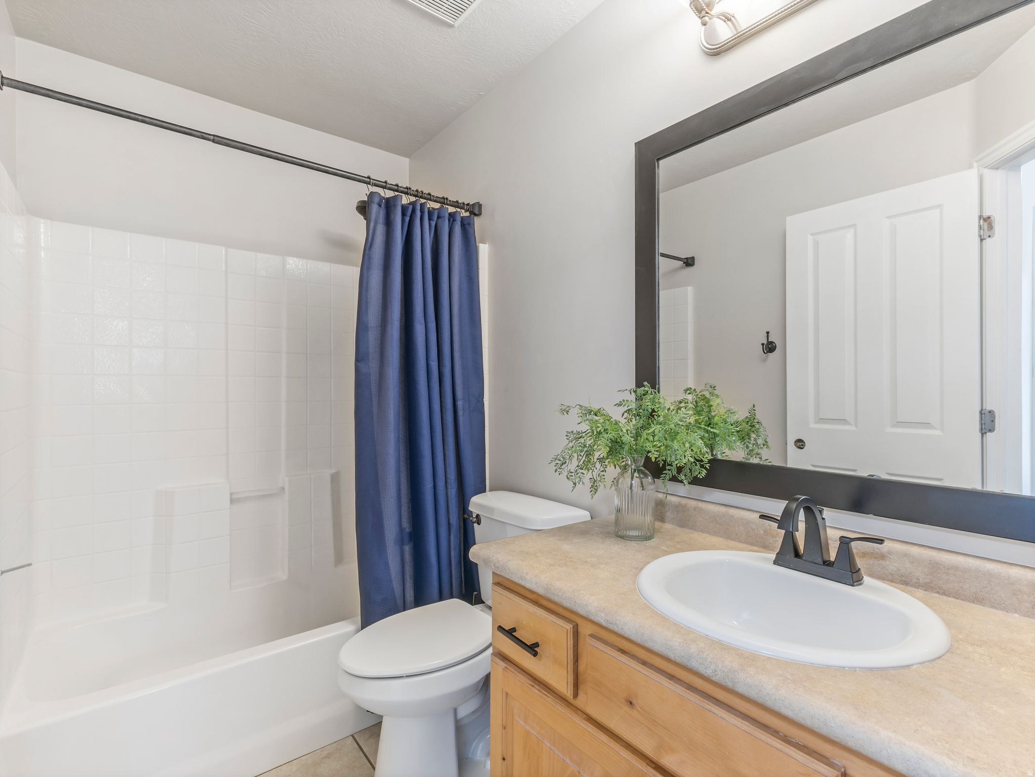MONARCH MEADOWS - Residential