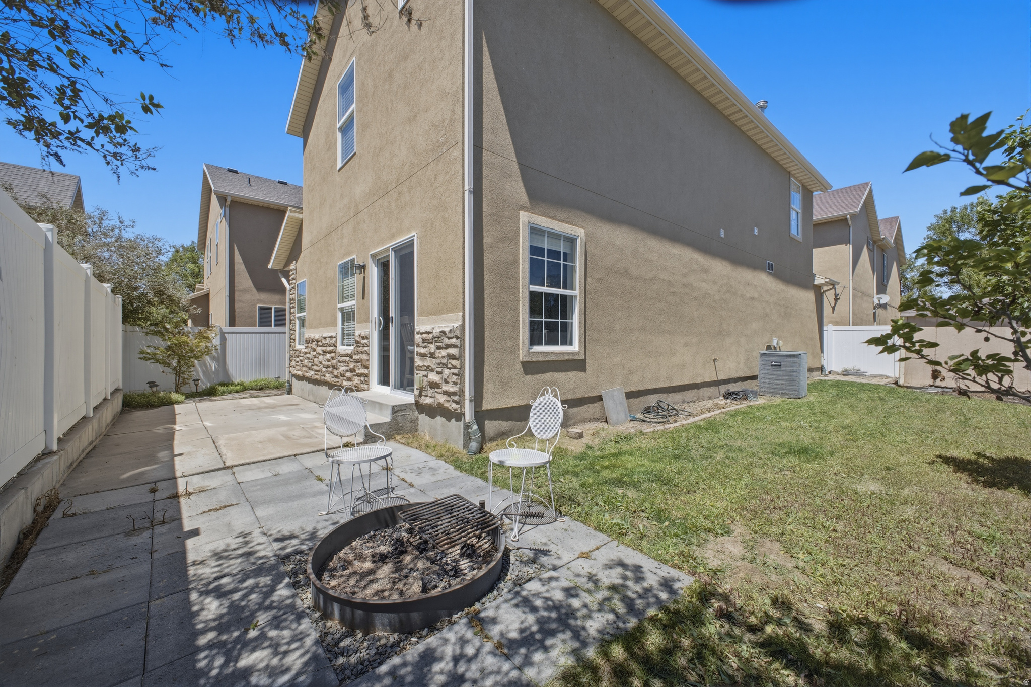 MONARCH MEADOWS - Residential