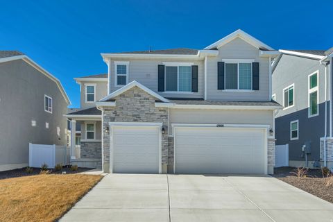 Photo of 11908 S MOUNT MORAN WAY W, Herriman, UT 84096 (MLS # 2136242)