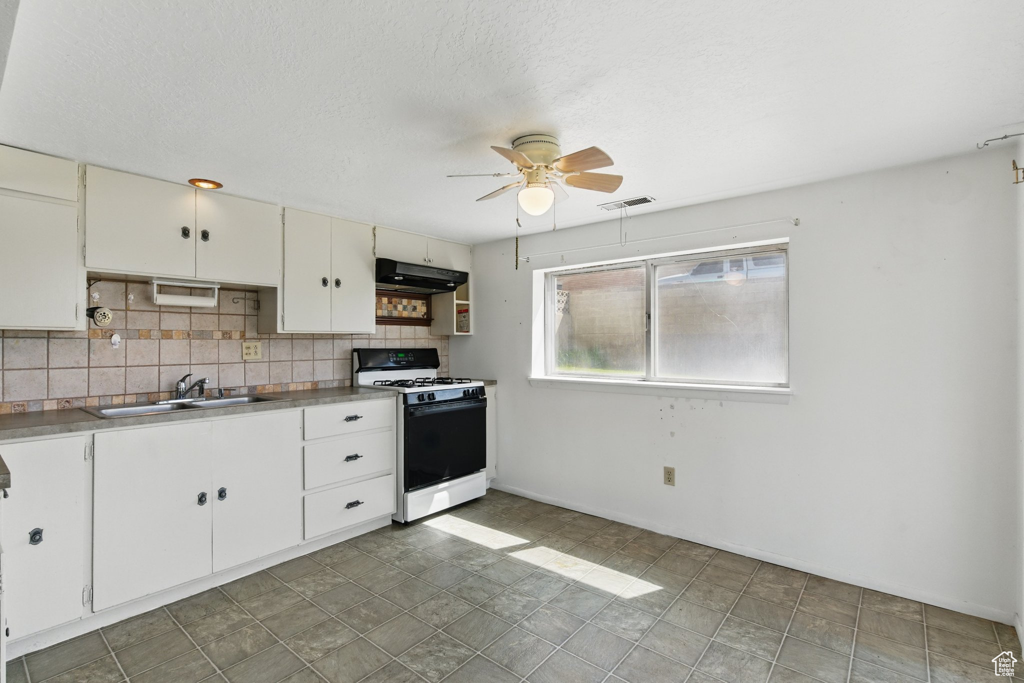 336 Marilyn Dr, Clearfield, Utah image 24
