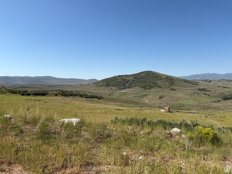 Discover the perfect blend of seclusion and convenience on this stunning parcel nestled in the gated community of Rockport Estates! This lot offers breathtaking panoramic views of Park City and Deer Valley with easy access to nearby trails, Rockport & Echo Reservoir, and world class skiing. Whether you're looking to build a dream cabin, a full-time mountain retreat, or simply invest in Utah's growing recreational areas this is an area to not miss!