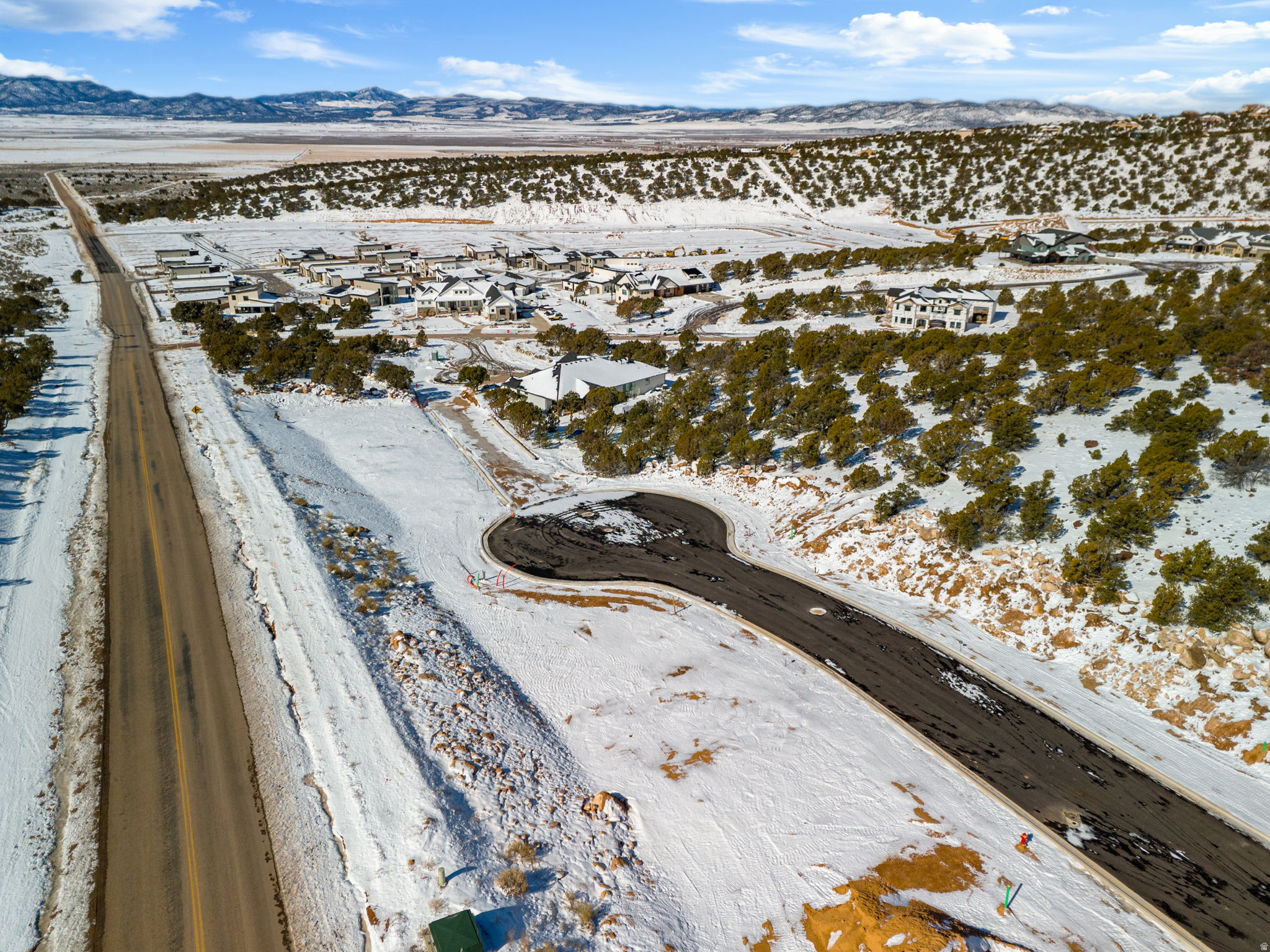 ESTATES AT SOUTH MOUNTAIN - Land