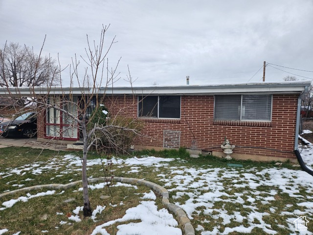479 N Valeria Dr, Layton, Utah image 2