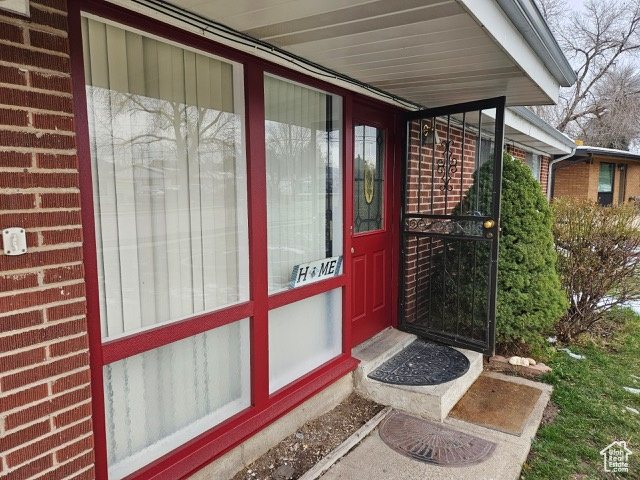 479 N Valeria Dr, Layton, Utah image 4