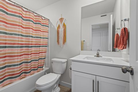 Tiny photo for 1402 S CASTILLO RD, Spanish Fork, UT 84660 (MLS # 2145565)