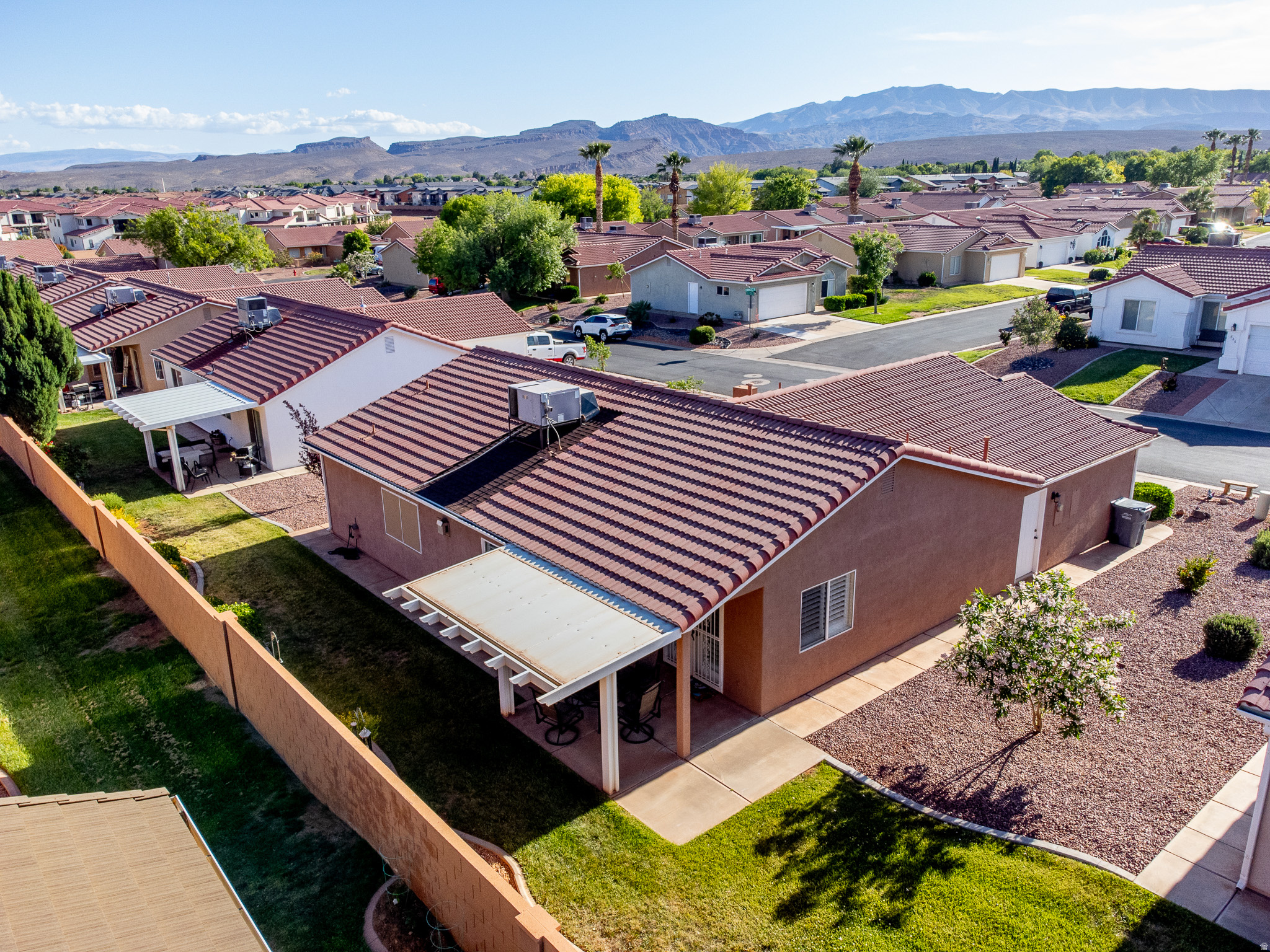 PADRE LAKES TH 3 - Residential