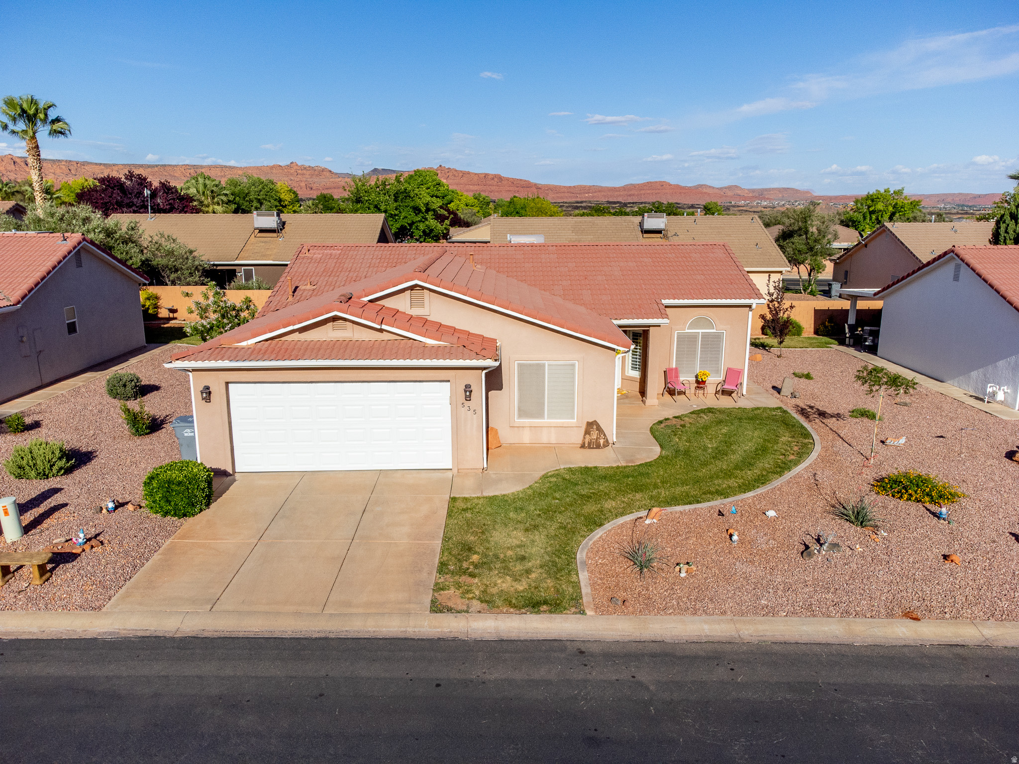 PADRE LAKES TH 3 - Residential