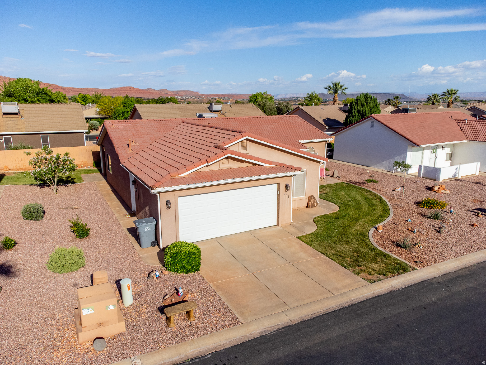 PADRE LAKES TH 3 - Residential