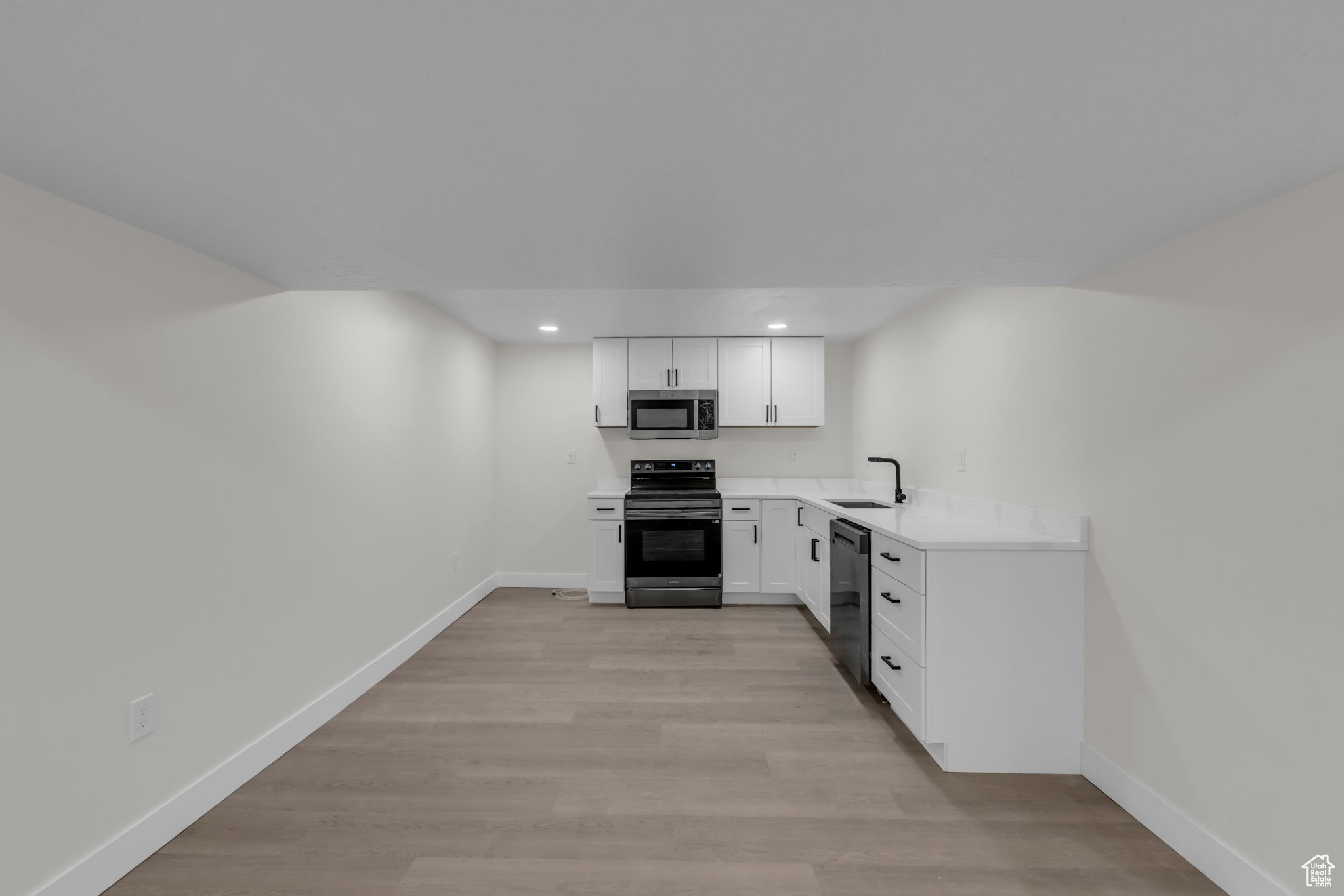 WHITE CITY - Residential