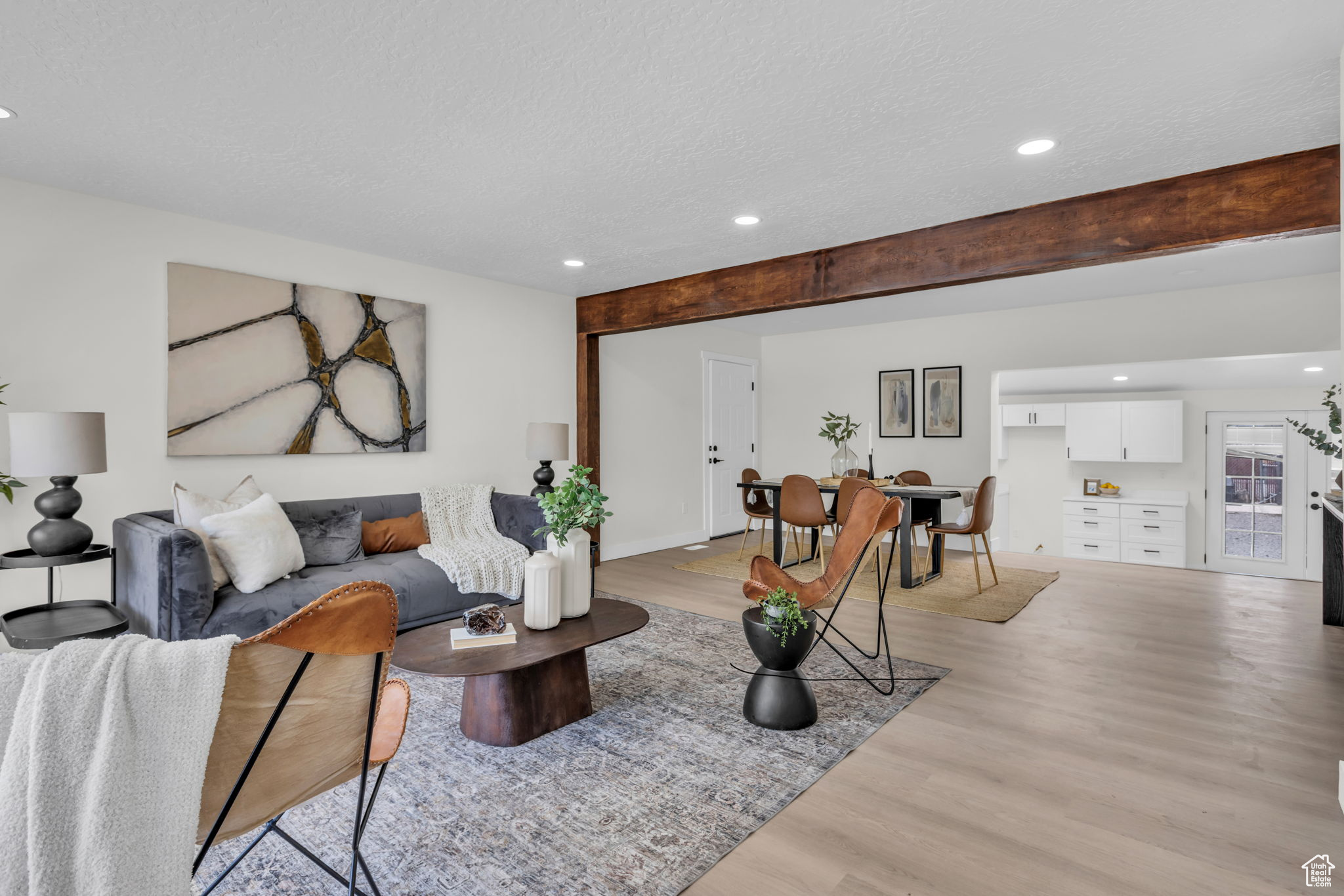 WHITE CITY - Residential