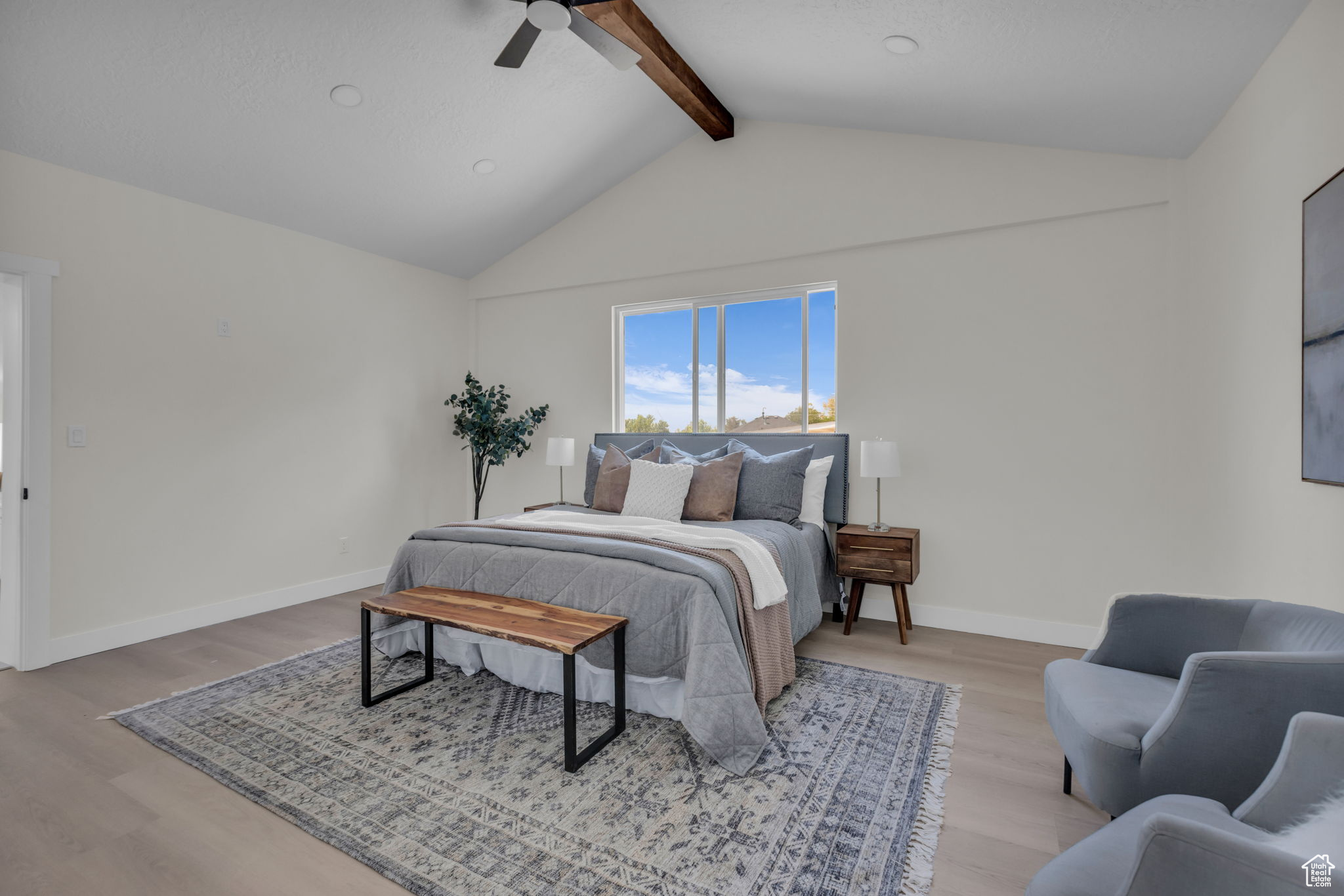 WHITE CITY - Residential