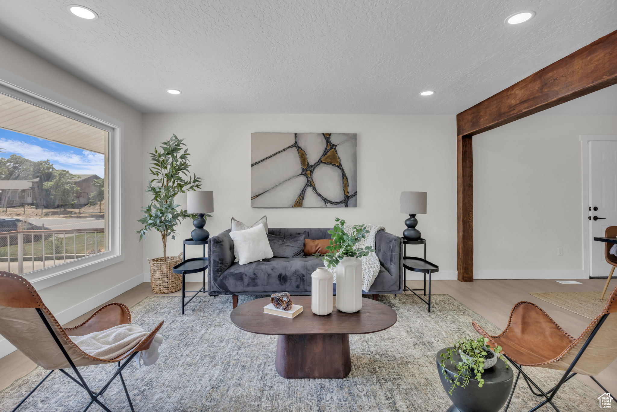 WHITE CITY - Residential