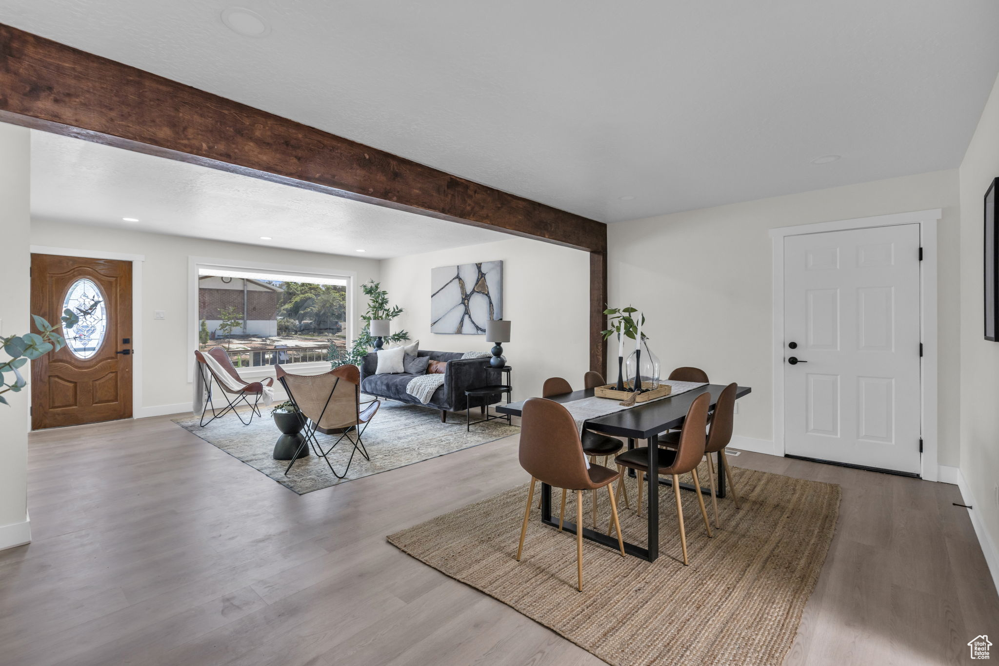 WHITE CITY - Residential