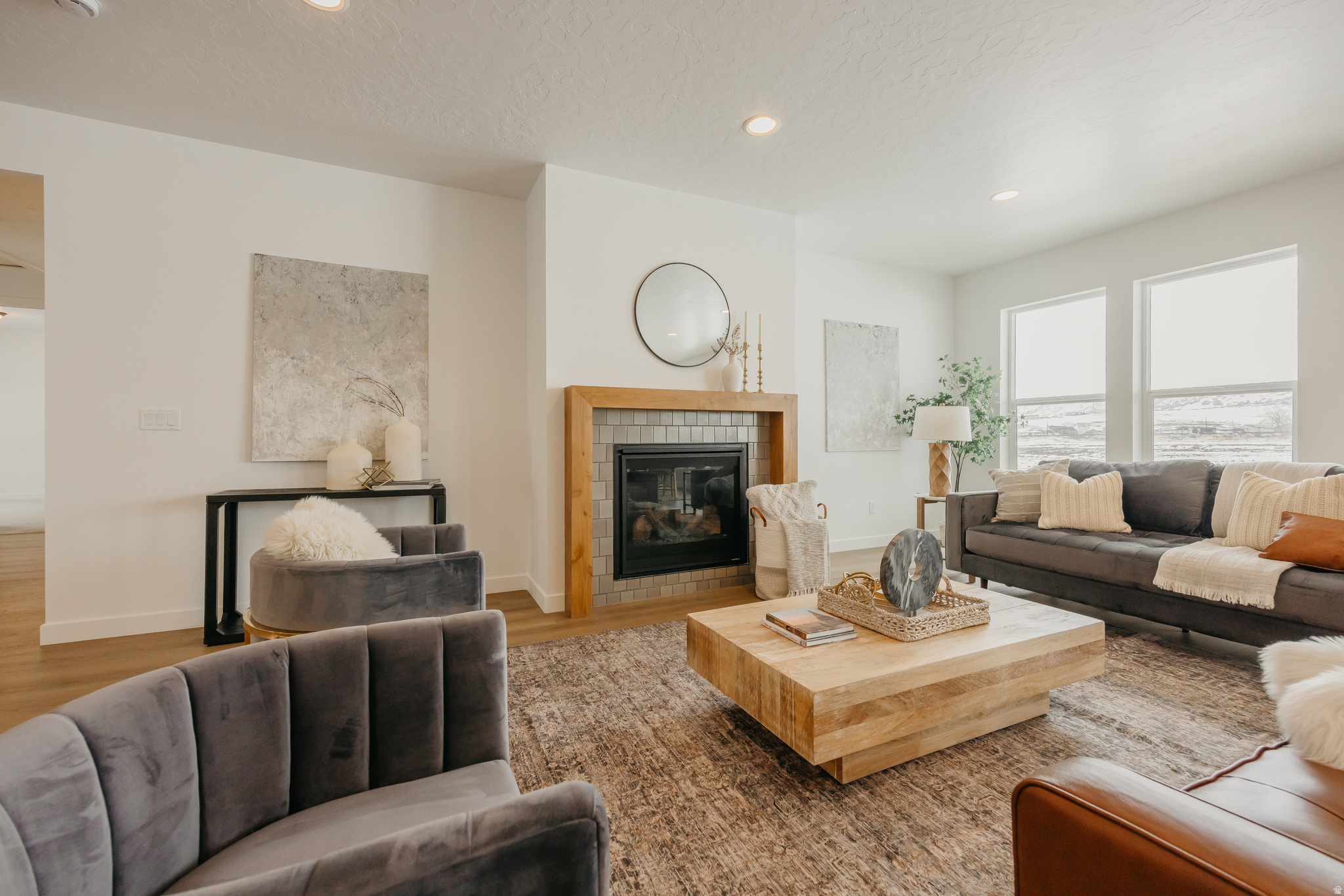 WILLOW ESTATES - Residential