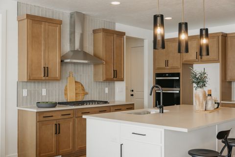 Tiny photo for 1066 S 3600 E #ATWD, Spanish Fork, UT 84660 (MLS # 2141656)