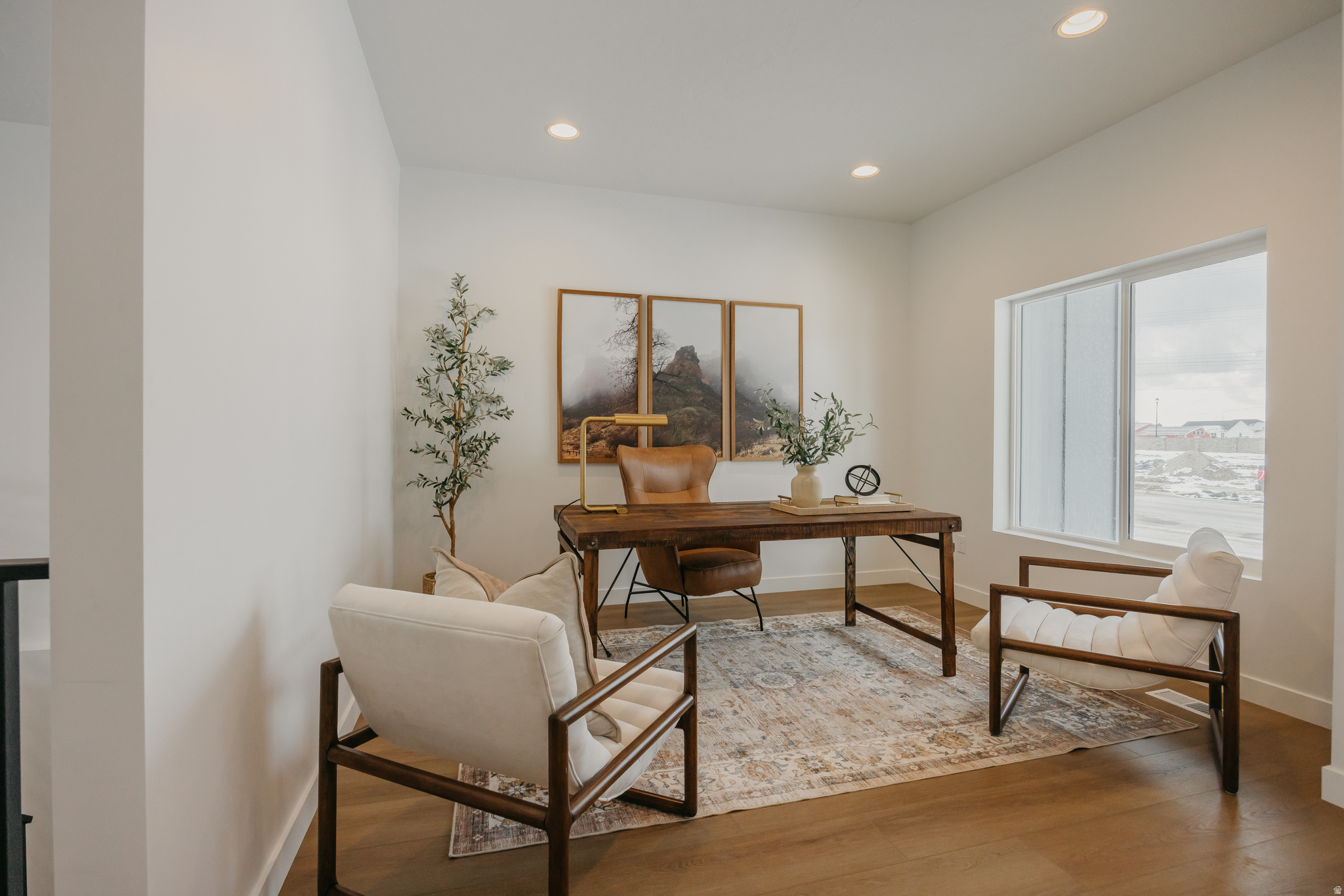 WILLOW ESTATES - Residential