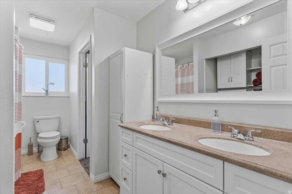 A LAND OF HONEY - Residential