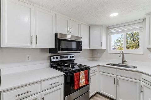 Tiny photo for 5793 S 4025 W, Roy, UT 84067 (MLS # 2151902)