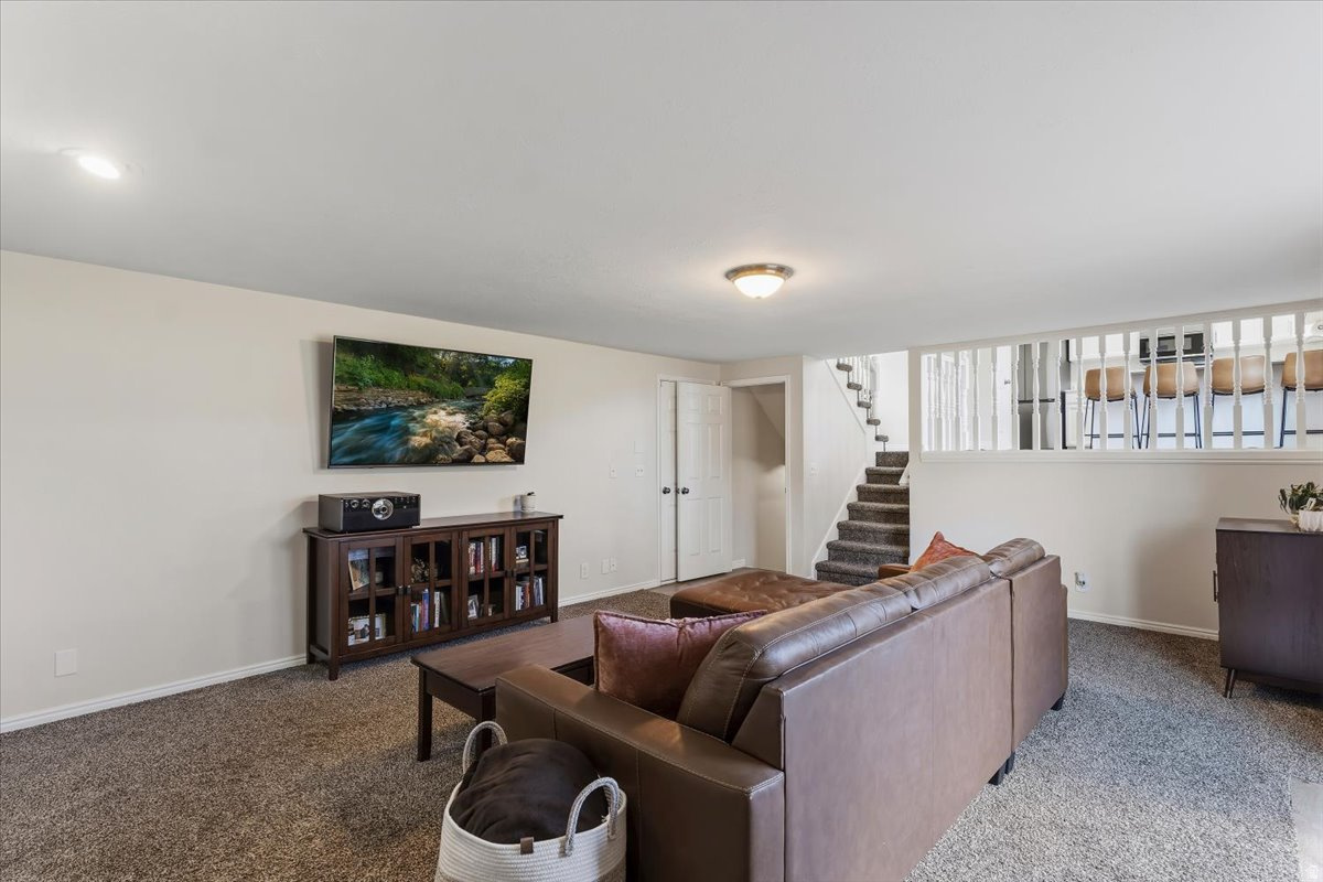 A LAND OF HONEY - Residential