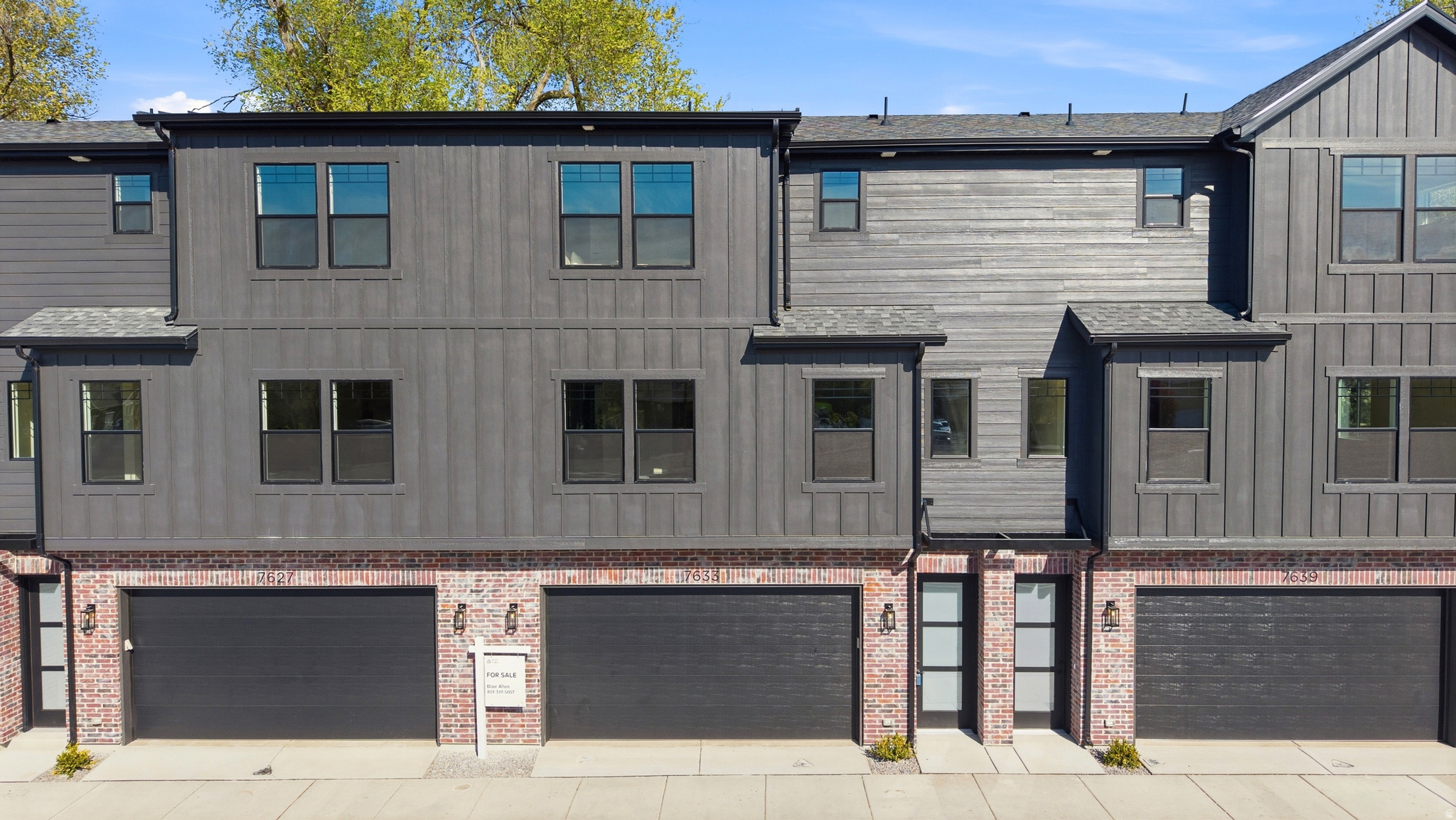 WOODHAVEN ESTATES - Residential Income