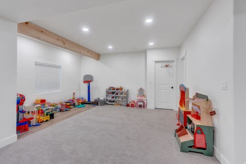 Tiny photo for 3452 S MAPLETON HEIGHTS DR, Mapleton, UT 84664 (MLS # 2178915)