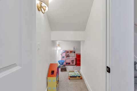 Tiny photo for 3452 S MAPLETON HEIGHTS DR, Mapleton, UT 84664 (MLS # 2178915)