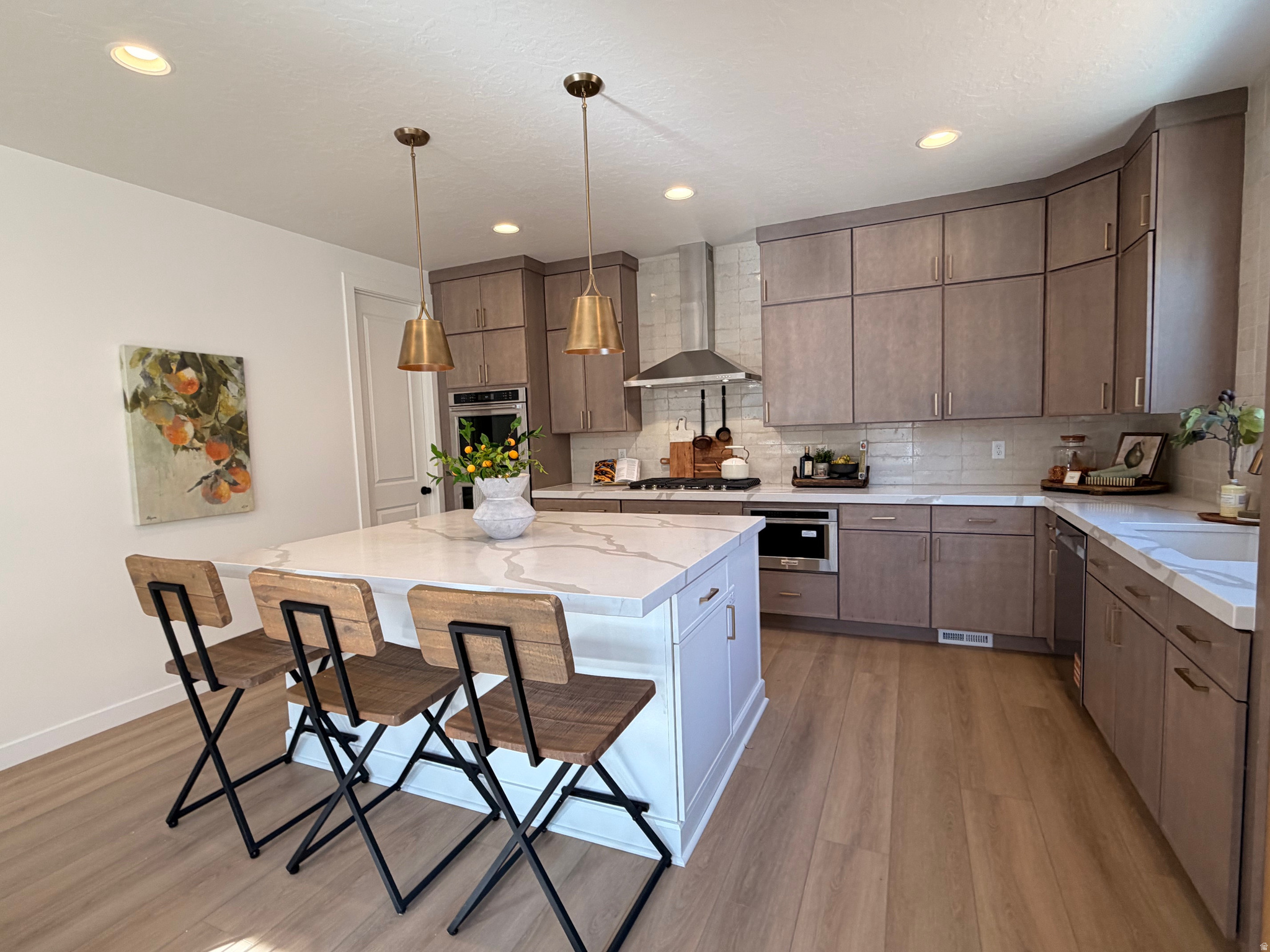 CANYON POINT - Residential