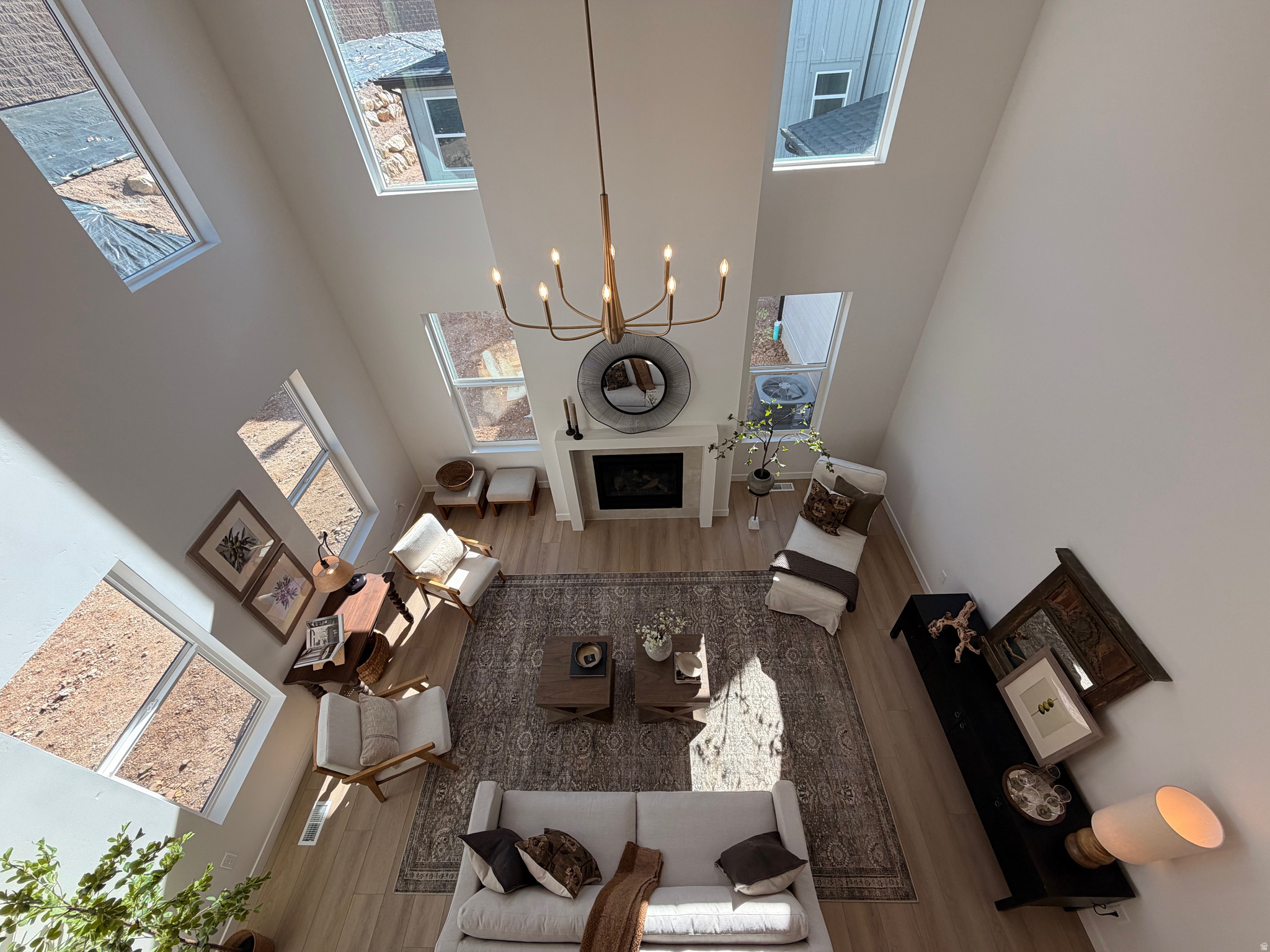 CANYON POINT - Residential