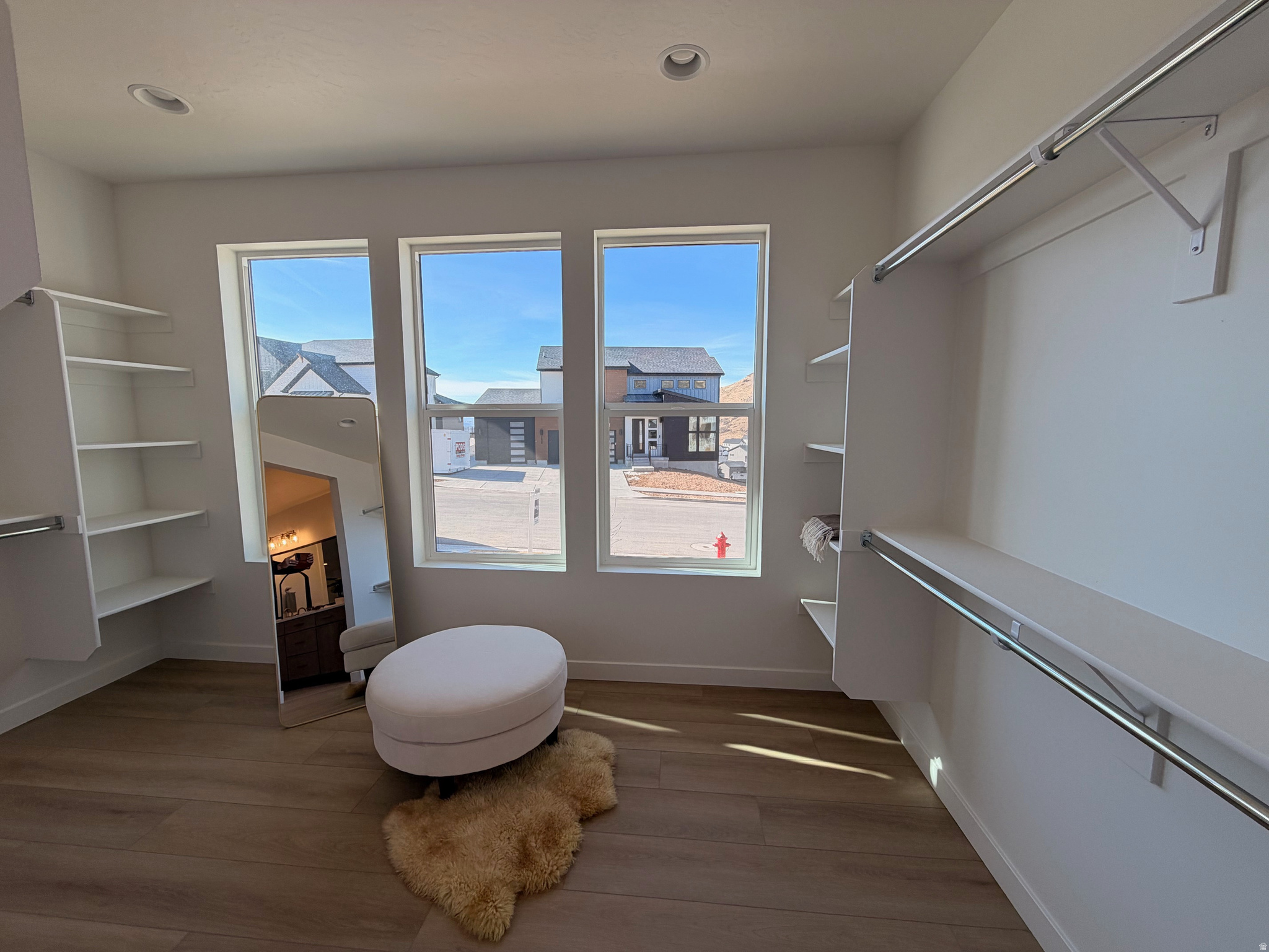 CANYON POINT - Residential