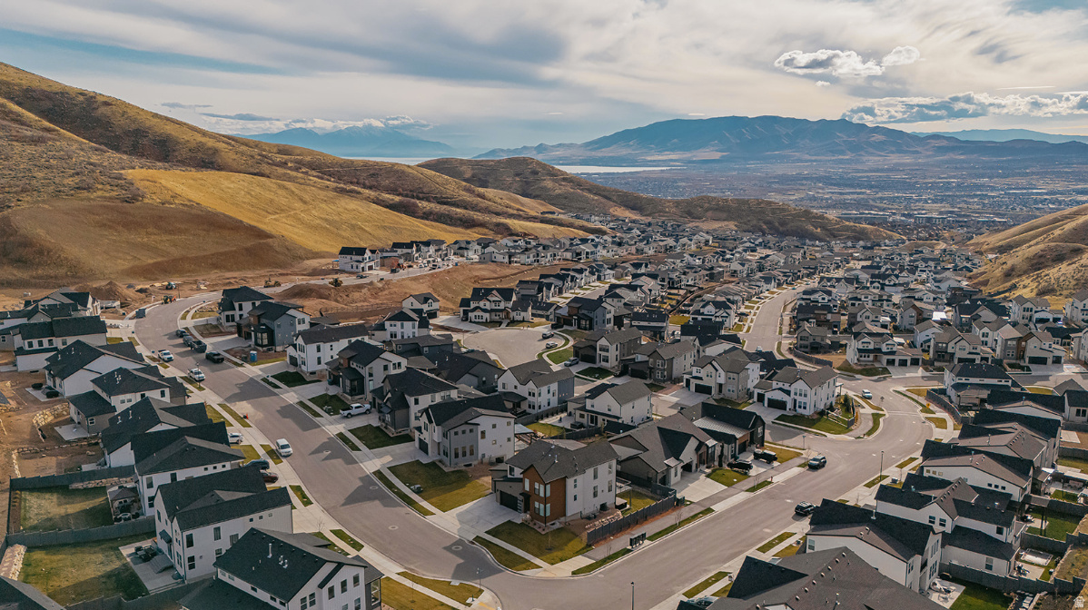 CANYON POINT - Residential